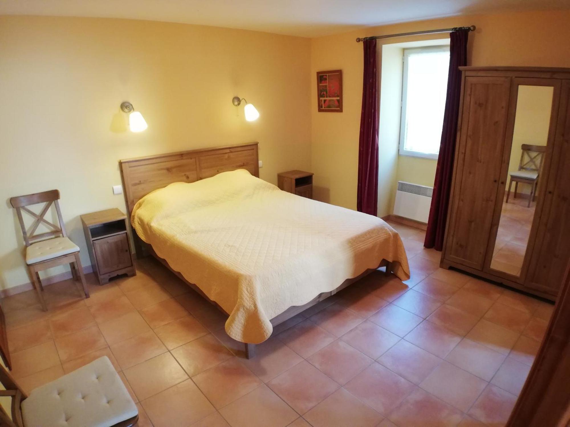 Gites Domaine De La Barnerie Saint Alban Auriolles Номер фото